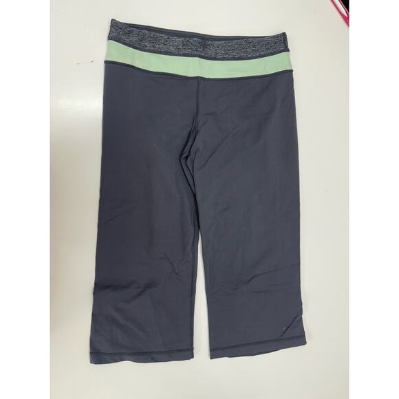 Unbranded Womens Capris Size Unknown Gray Legging - Picture 1 of 9